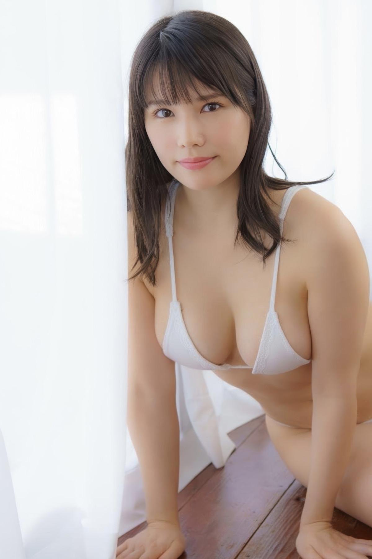 Yuka Aragaki 新垣優香, 写真集 「ミルキーグラマーが止まらない」 Set.02(23)