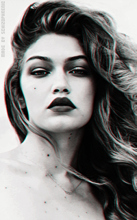 Gigi Hadid Mnj8DJxs_o