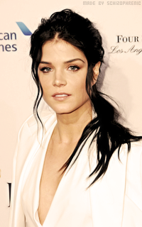 Marie Avgeropoulos MwJf55zx_o
