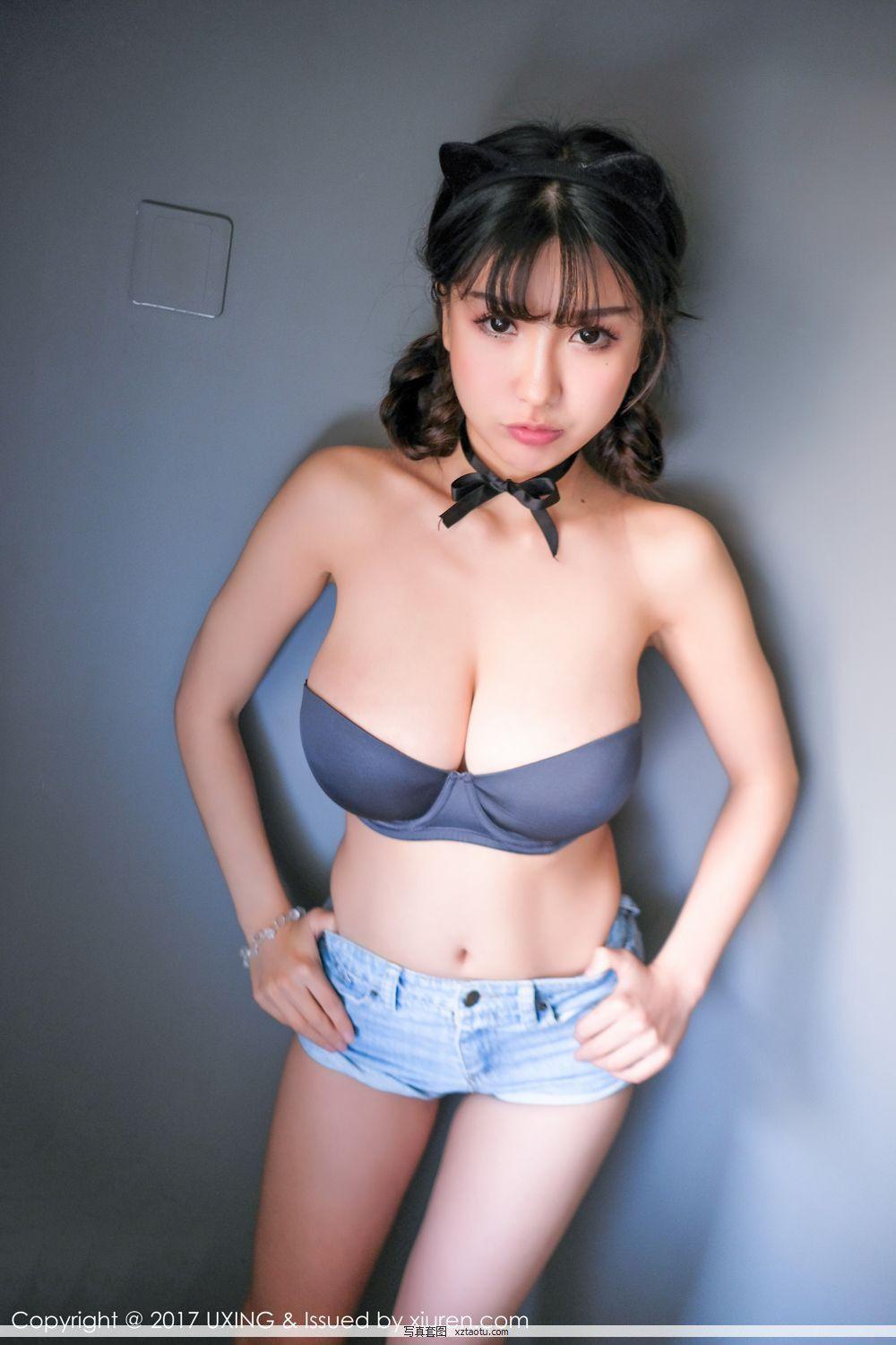 巨乳萝莉晓茜sunny 傲人美胸细腻皮肤图片(30)