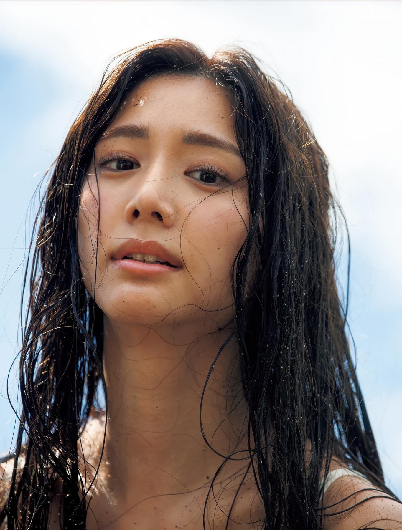 Yasuyo Saito 斎藤恭代, FRIDAY 2025.06.20 (フライデー 2025年6月20日号)(13)