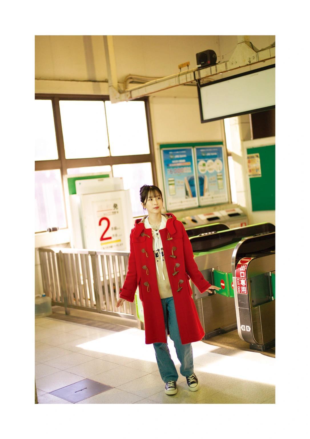 Kotoko Sasaki 佐々木琴子, 1st写真集 「明け方の夢」 Set.04(18)