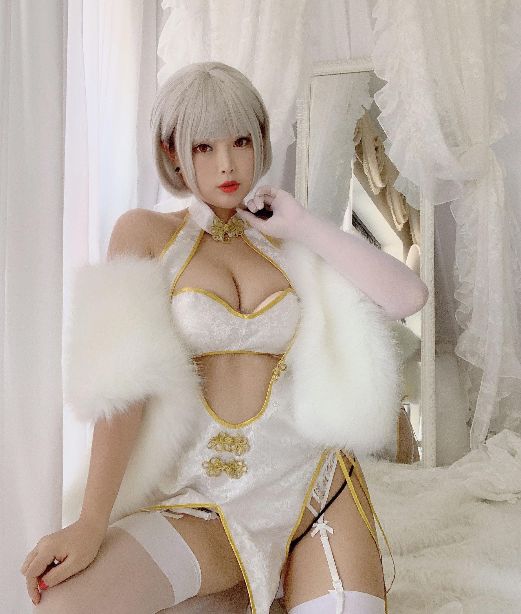 [美女Coser] -白烨- 《白旗袍》 写真集(18)