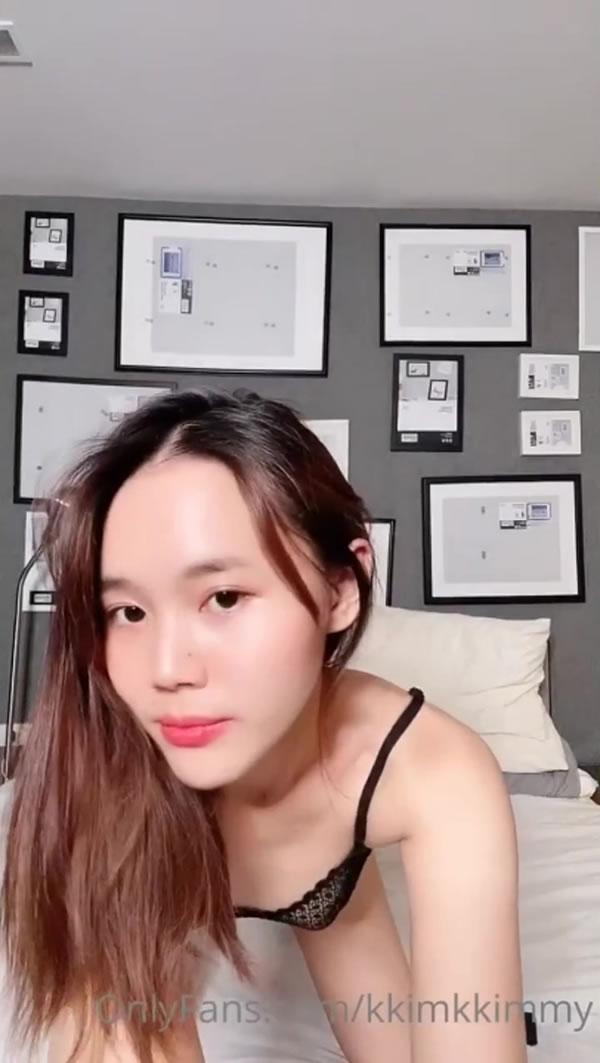 OnlyFans嫩模孙倩福利尺度视图2(4)