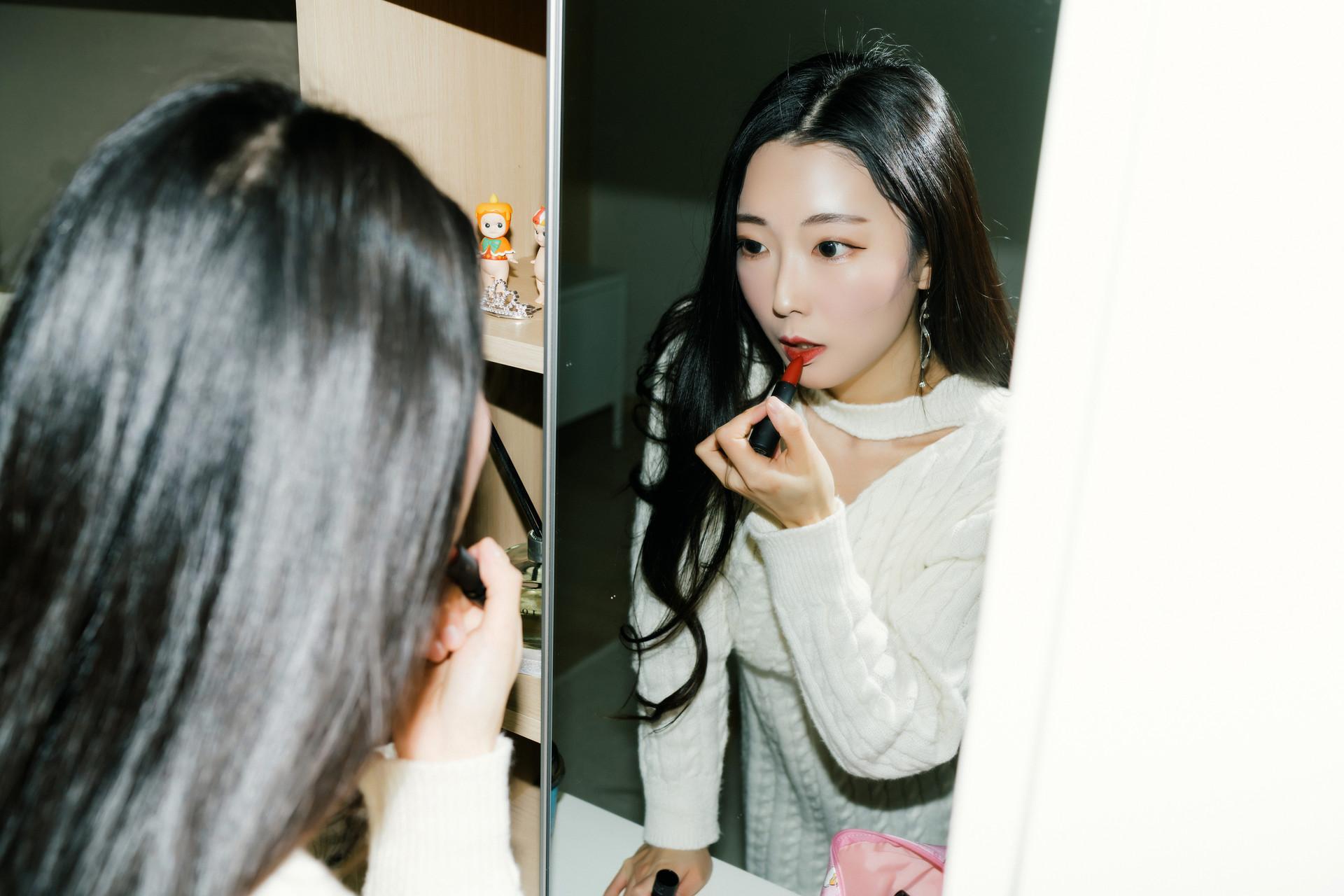 Mona 모나, [Moon Night Snap] In the Room Set.01(2)