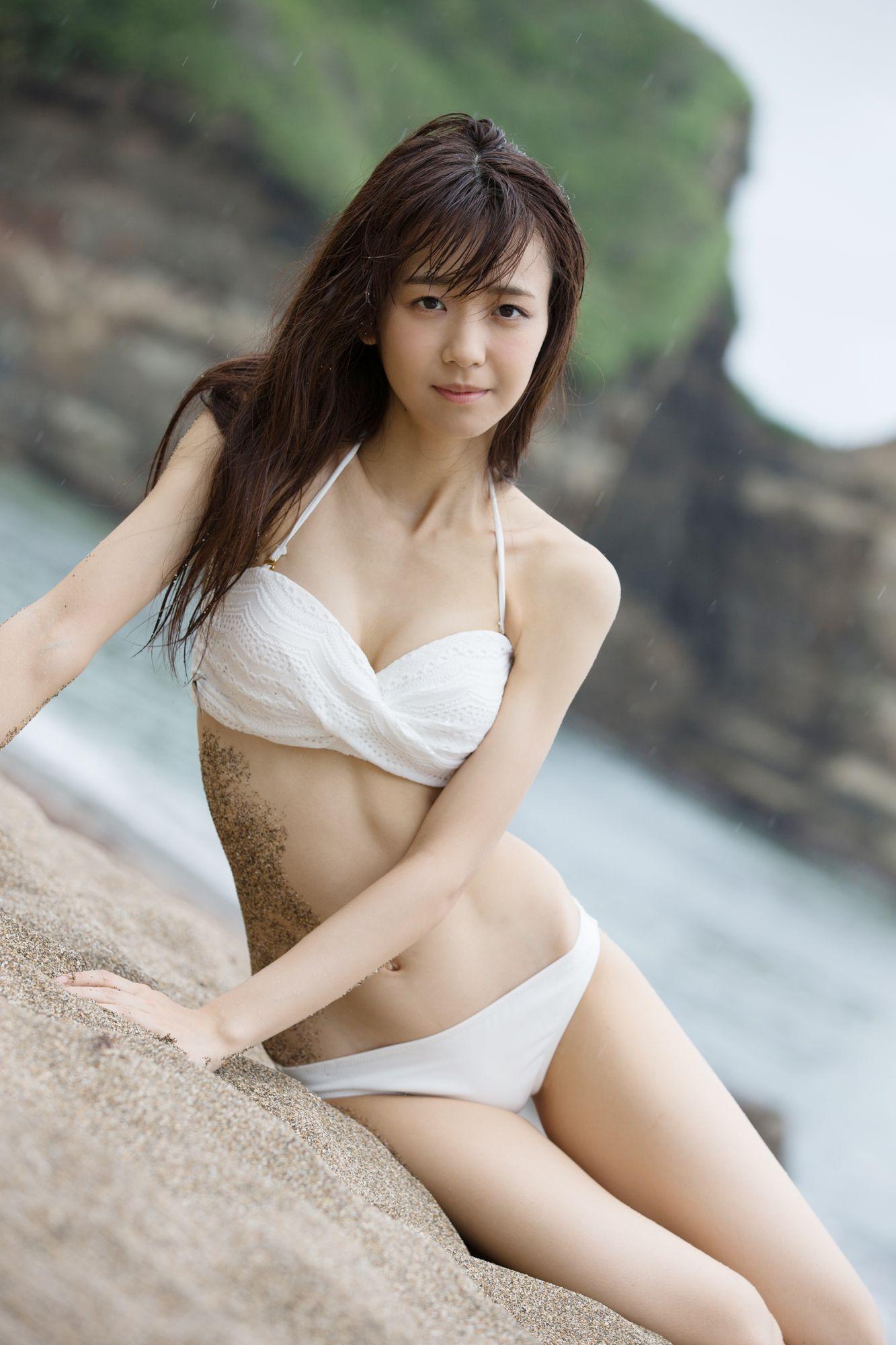 [Hello! Digital Books] Vol.159 宮崎由加 Yuka Miyazaki 写真集(8)