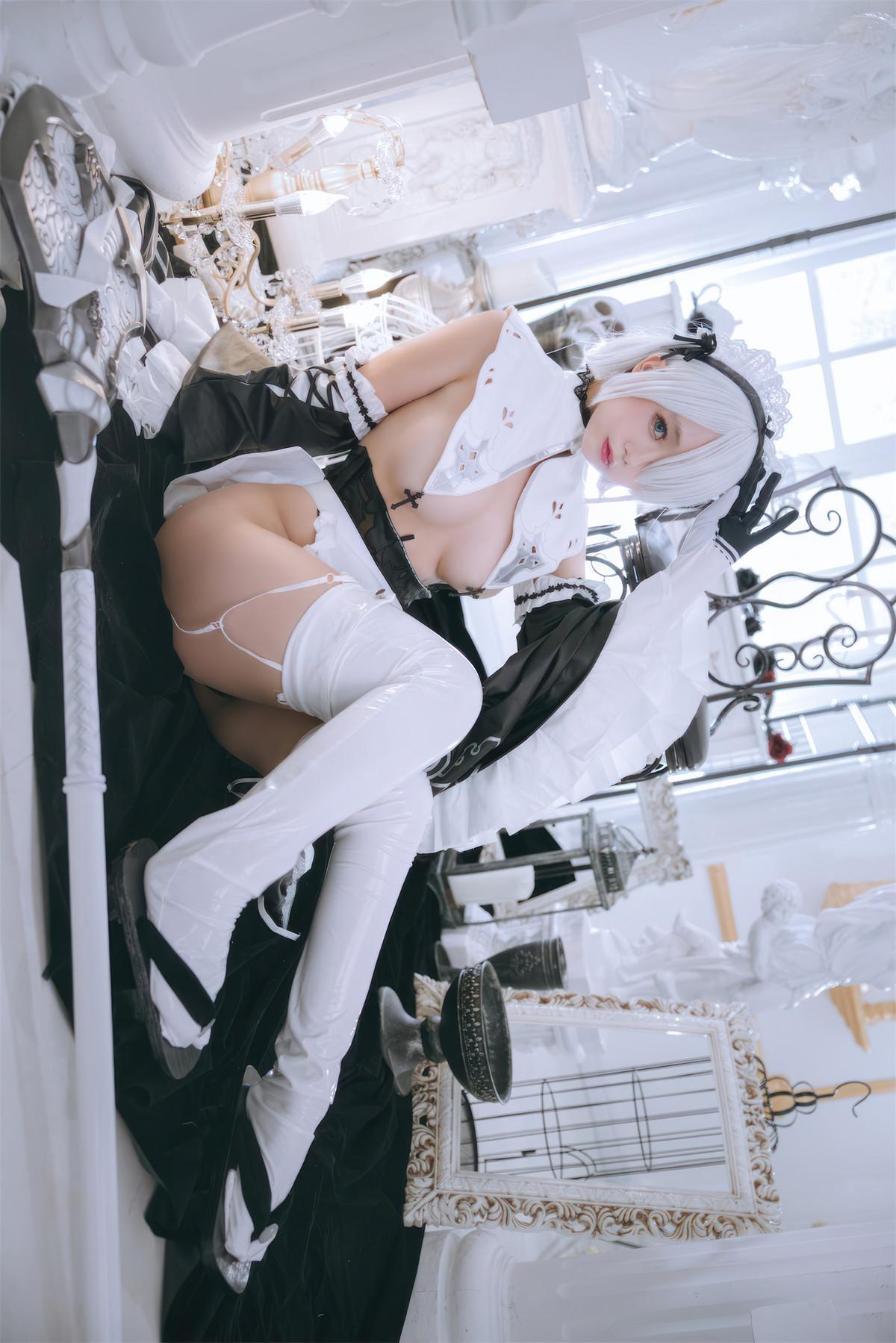 Cosplay Rinaijiao日奈娇 2B奶盖女仆 Set.02(11)