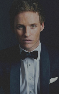 Eddie Redmayne R5ApC3NW_o