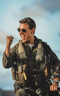 Tom Cruise 4la3k2kf_o