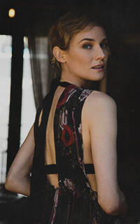 Diane Kruger K7wvgTgq_o