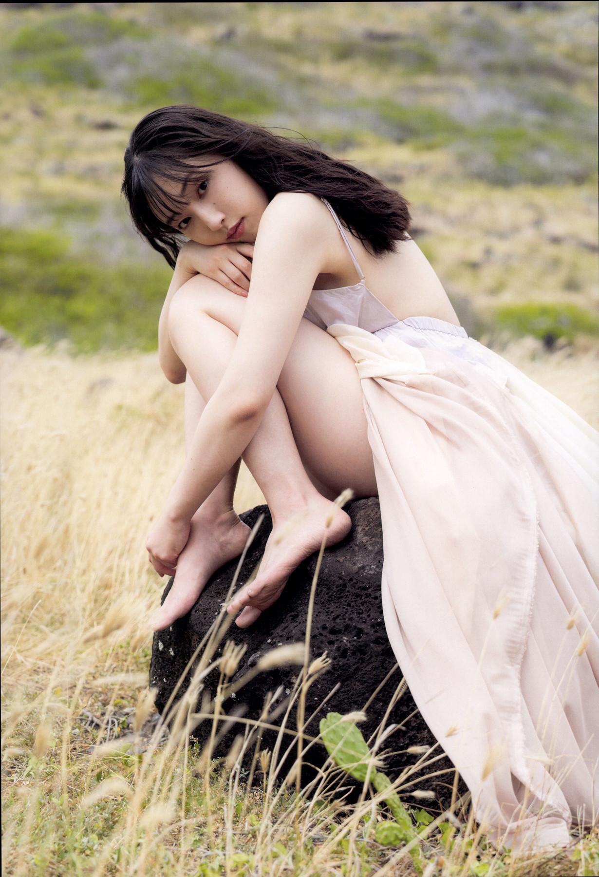 Mizuki Fukumura 譜久村聖, 写真集 「Last Scene」 Set.04(3)