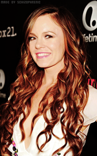 Rachel Boston KpaDzuEE_o