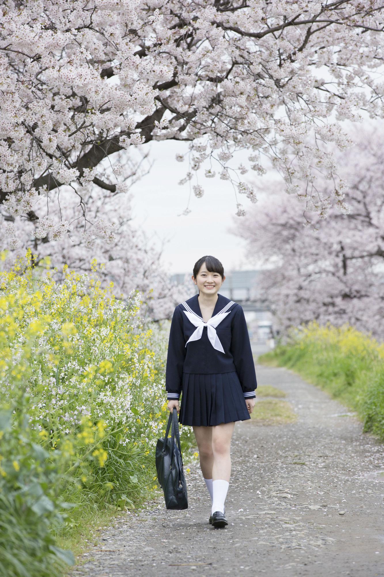 Chisaki Morito 森户知沙希/森戸知沙希 [Hello! Project Digital Books] No.165 写真集(1)