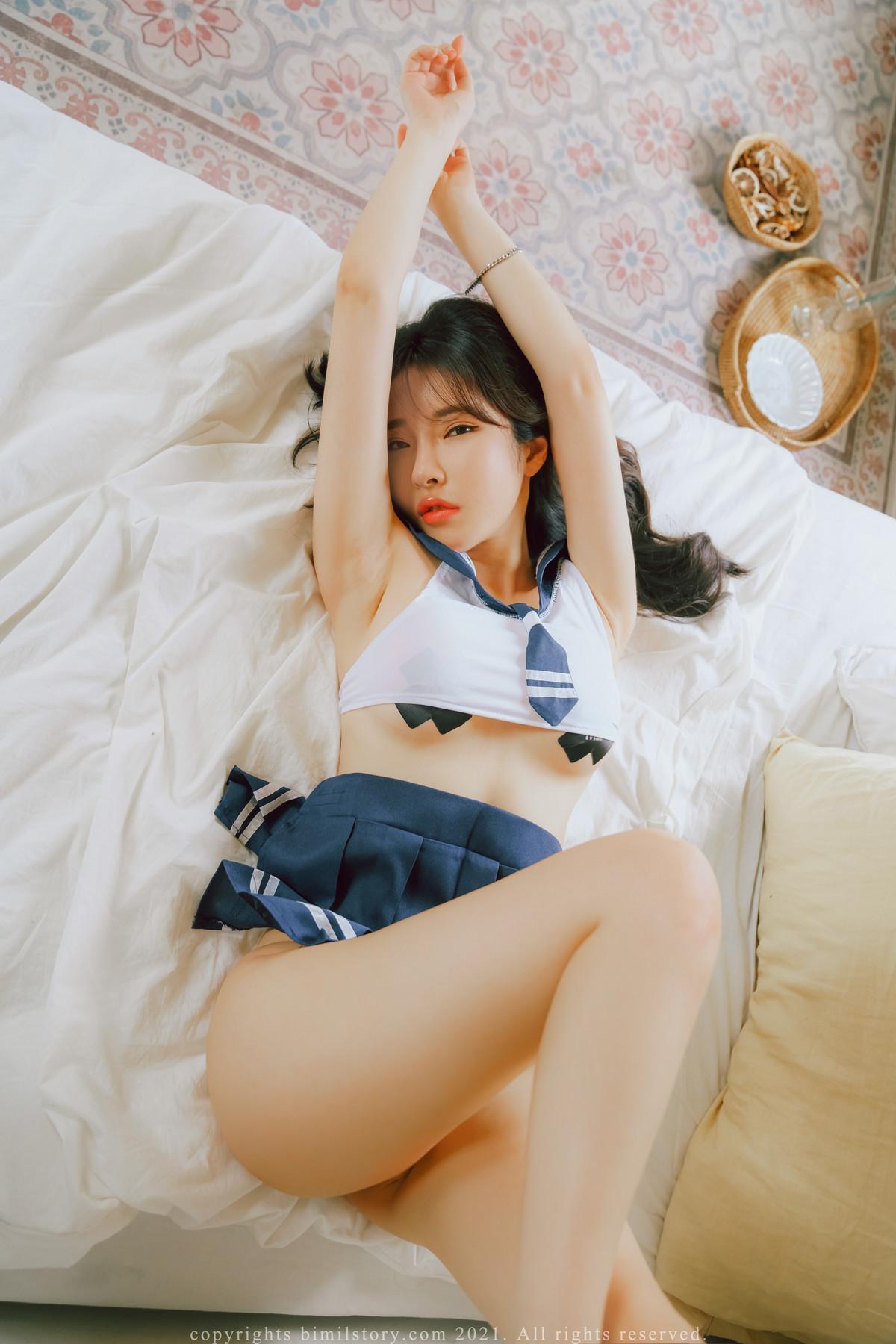 Hanna 한나, [Bimilstory] In The Rooftop Room(42)