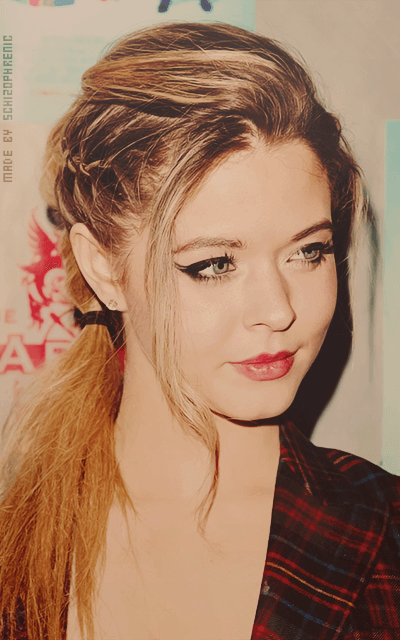 Sasha Pieterse HKdFSNIx_o