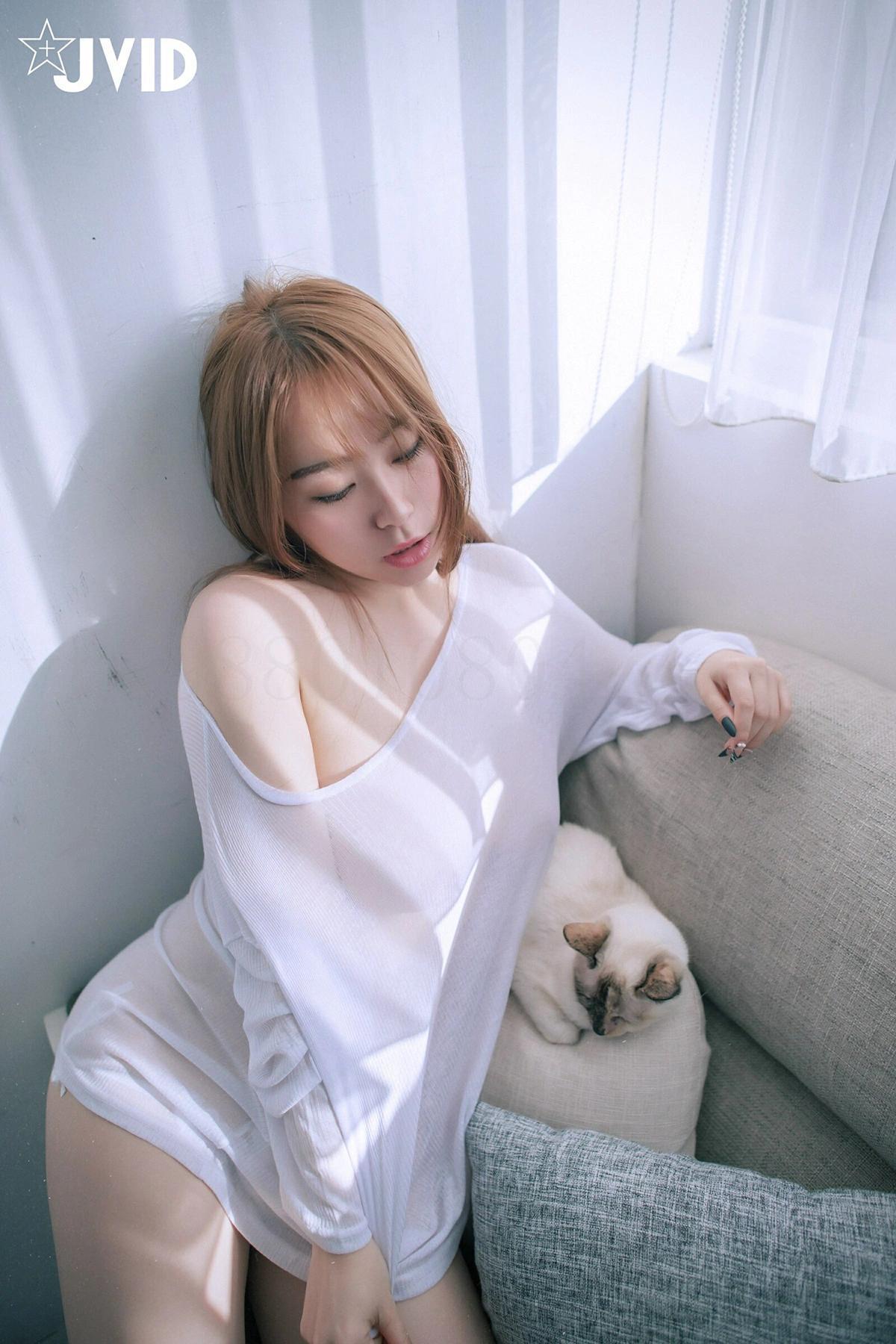 JVID Julie藏獒 H罩杯巨乳藏獒，回國後的性感絕美首發 Set.02(9)