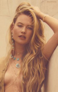 Behati Prinsloo - Page 31 V8dU8x5J_o