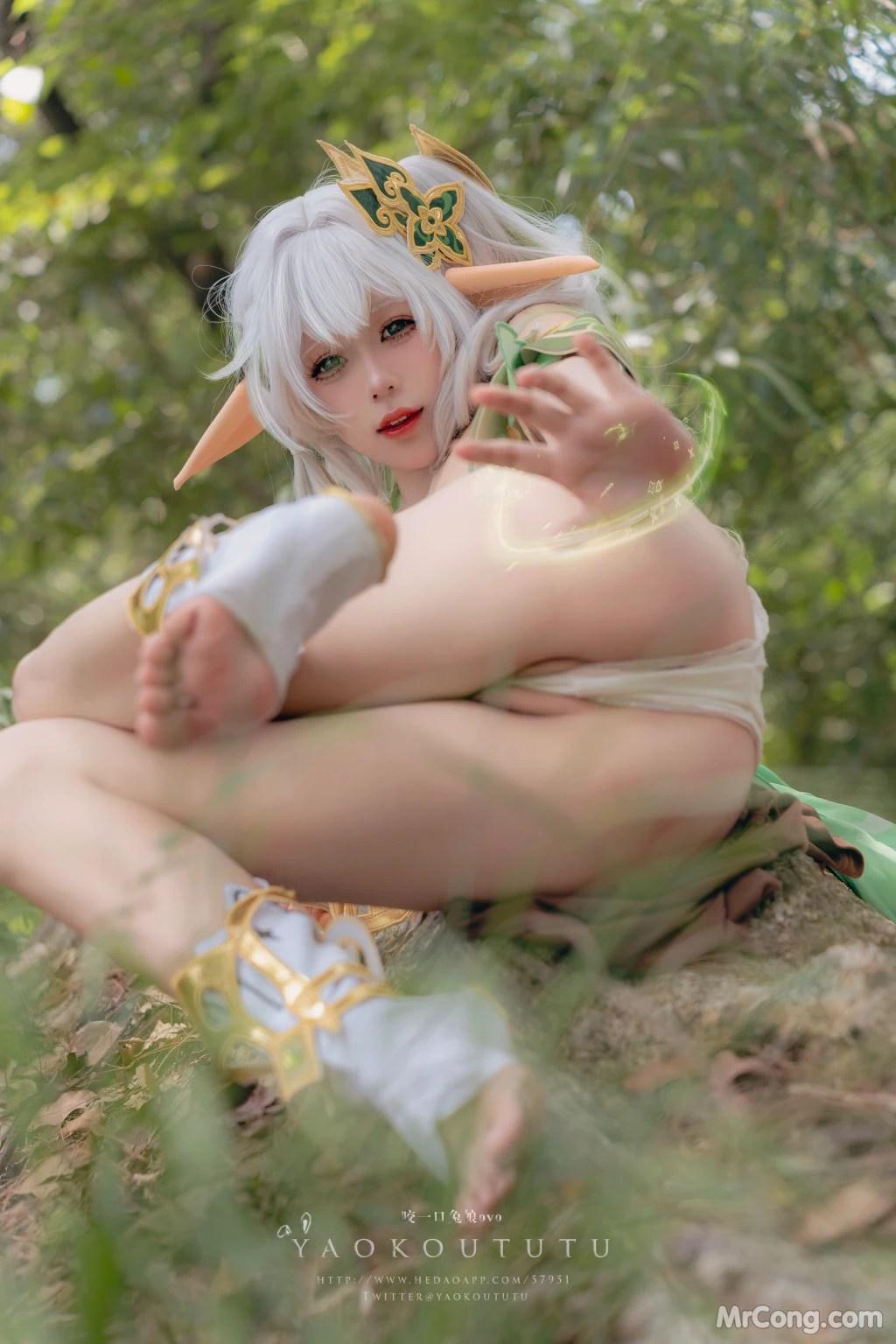 Coser@黏黏团子兔: 万年萝莉纳西妲&0.2s (65 photos )(47)
