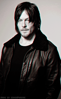 Norman Reedus LAxswDtd_o