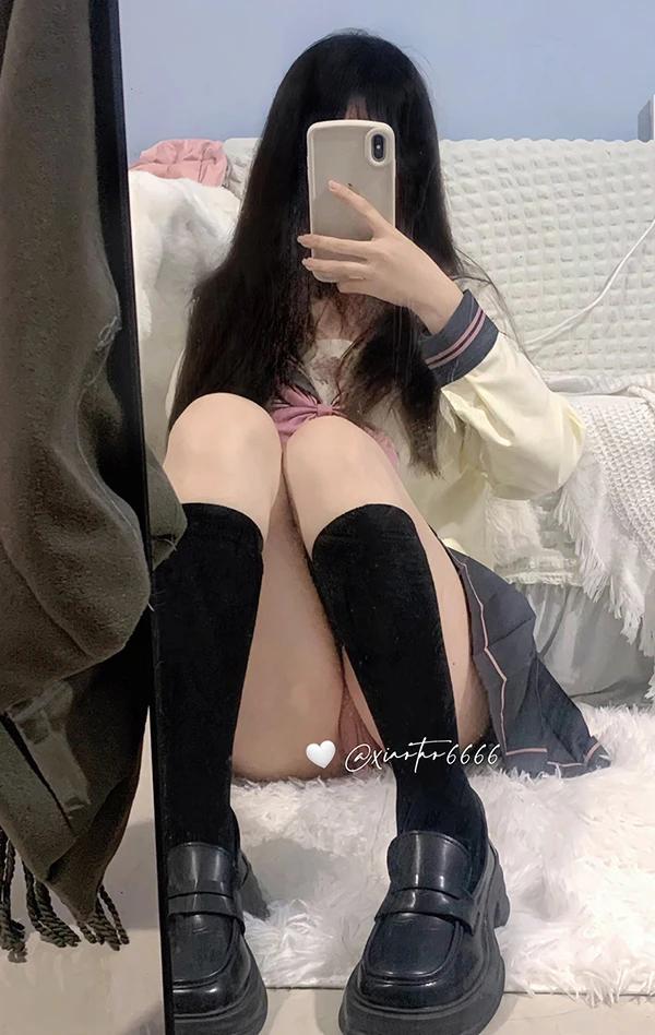 高颜值福利姬@小桃私拍唯美尺度人体图集(30)