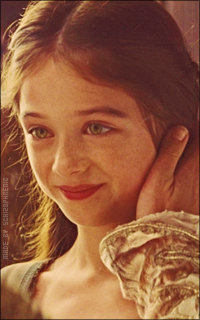 Raffey Cassidy M6a35md1_o