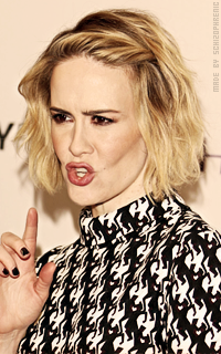 Sarah Paulson ZVgXUzkZ_o