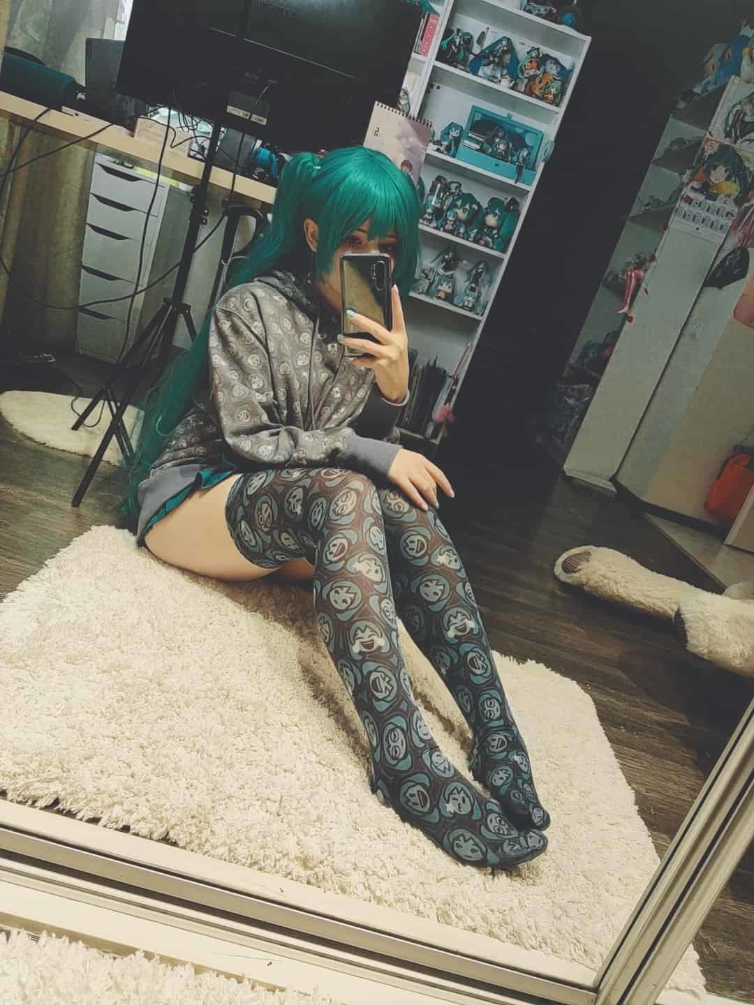 Saya Scarlet