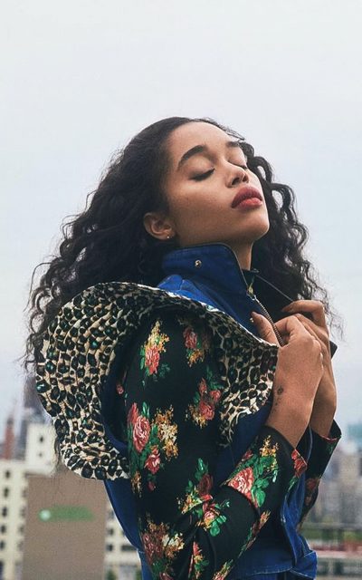 Laura Harrier EKPcFpE4_o