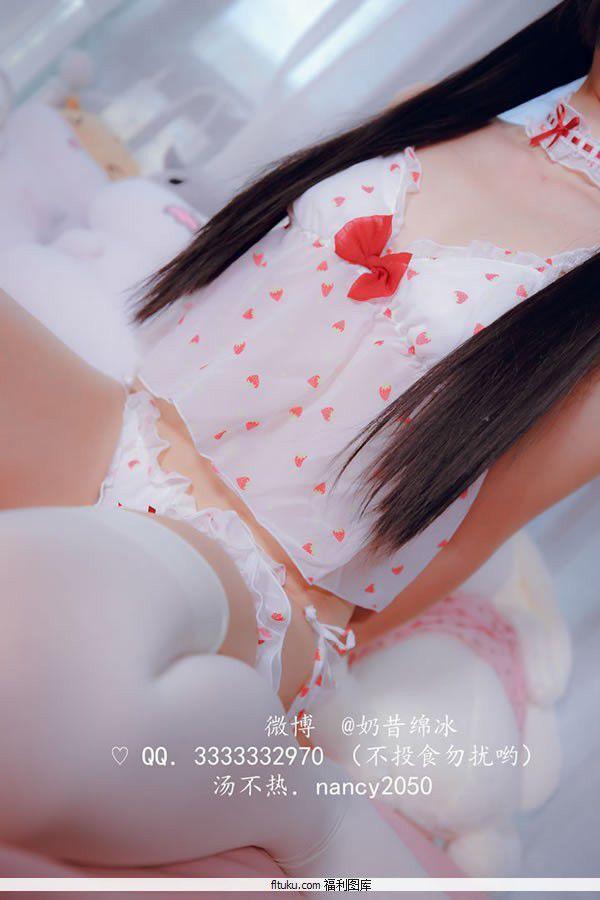 网红草莓绵冰喵呜少女无圣光人体(21)