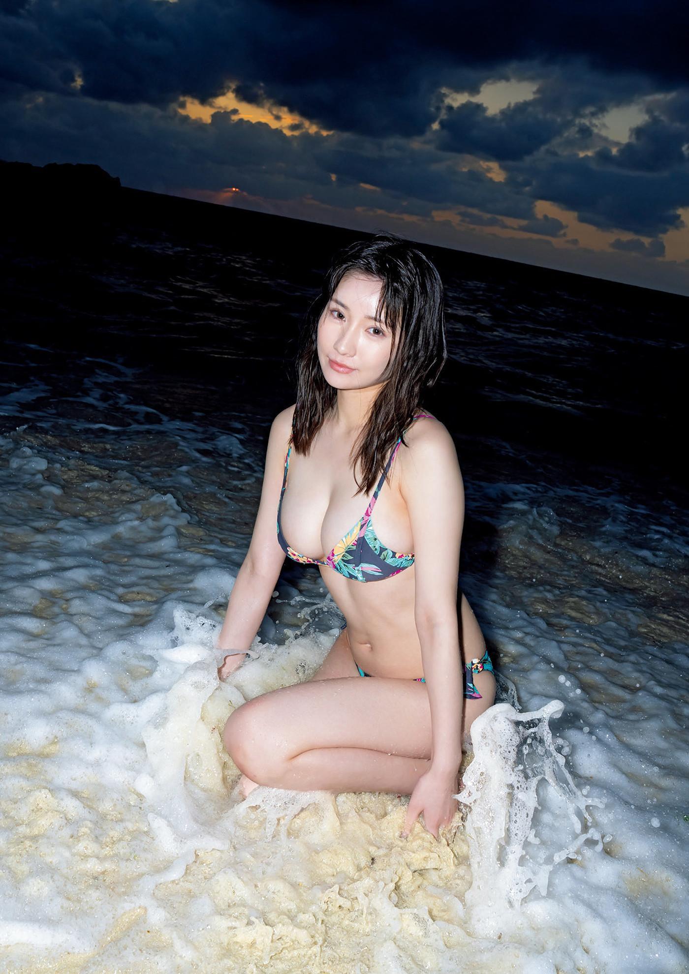 Ria Yamate 山手梨愛, 写真集 『material』 増ページ デジタル特装版 Set.01(26)