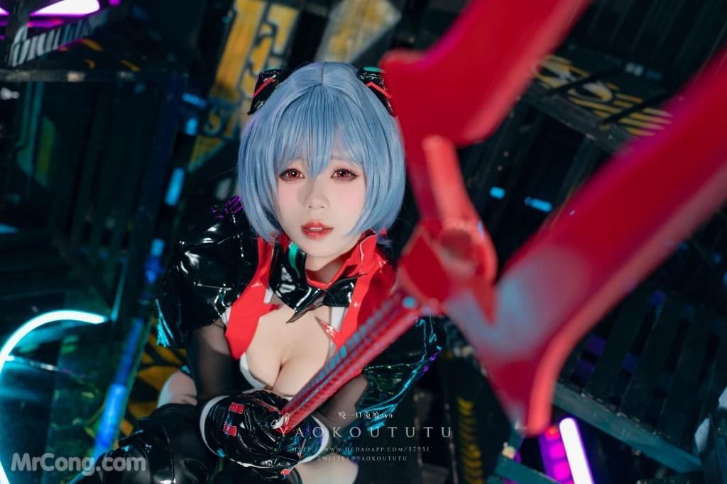 Coser@黏黏团子兔:『黑凌波』&小剧场 (50 photos )(21)