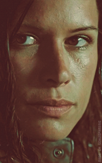 Rhona Mitra KicPDPwo_o