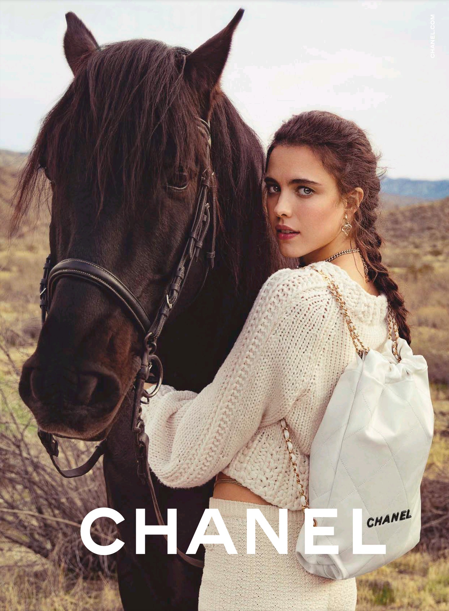 Chanel Handbags S/S 2022 : Lily-Rose Depp, Margaret Qualley & Whitney Peak  by Inez & Vinoodh, Page 2