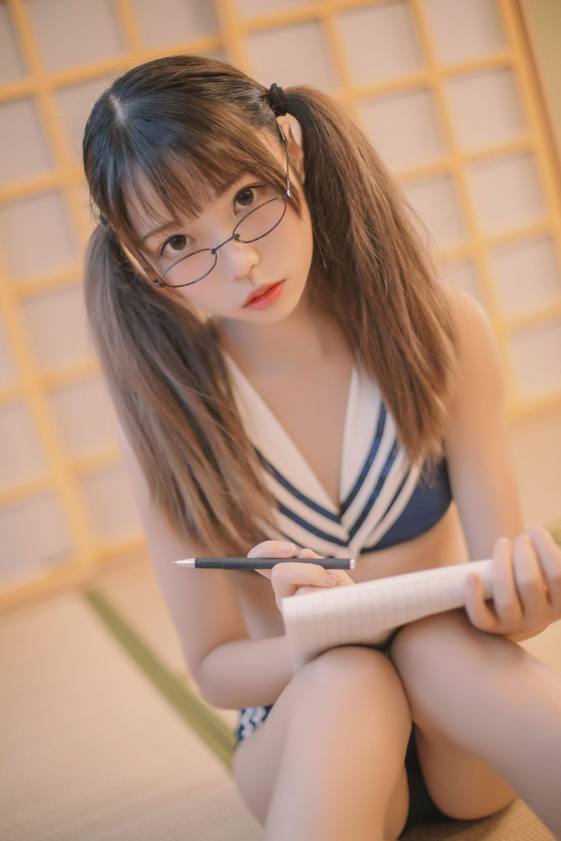 [COS福利] 白易子教主 – JK 写真套图(22)