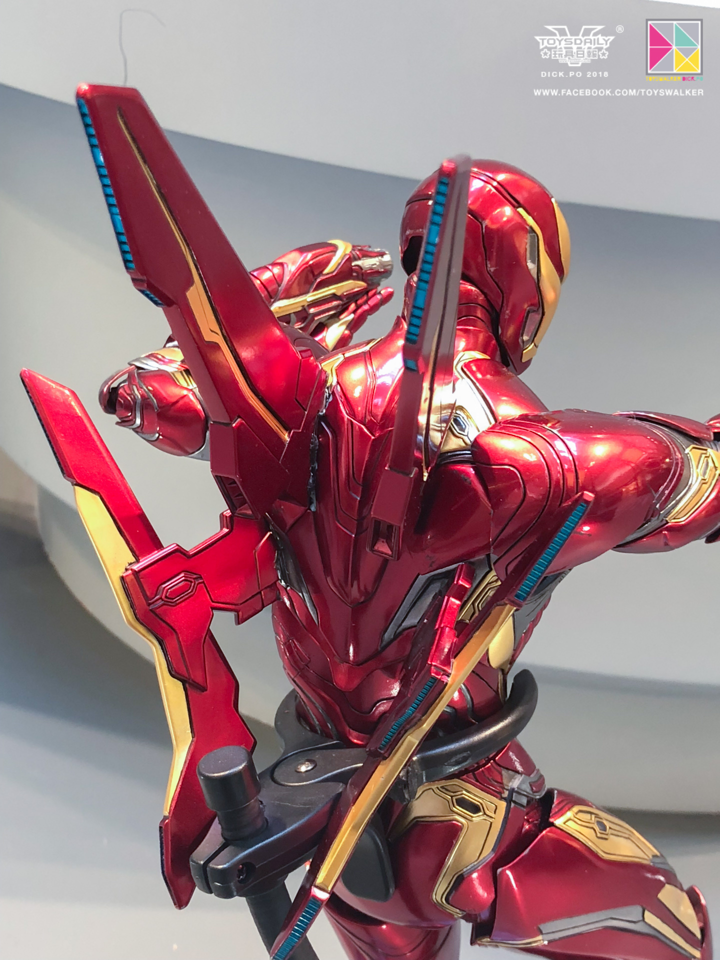 Exhibition Hot Toys : Avengers - Infinity Wars  X2bZRq5u_o
