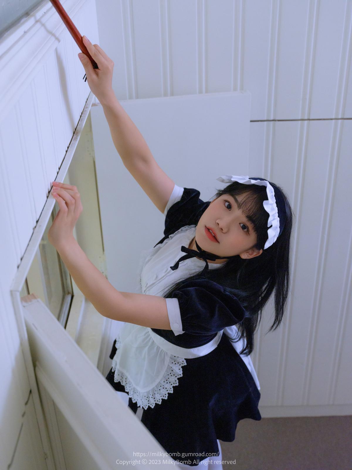 Yui 유이, [MilkyBomb] Maid Set.02(10)