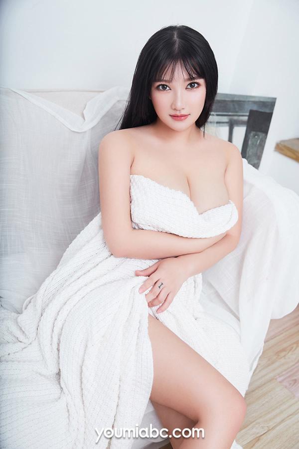 尤美小尤奈-人形乳牛爆乳写真(15)