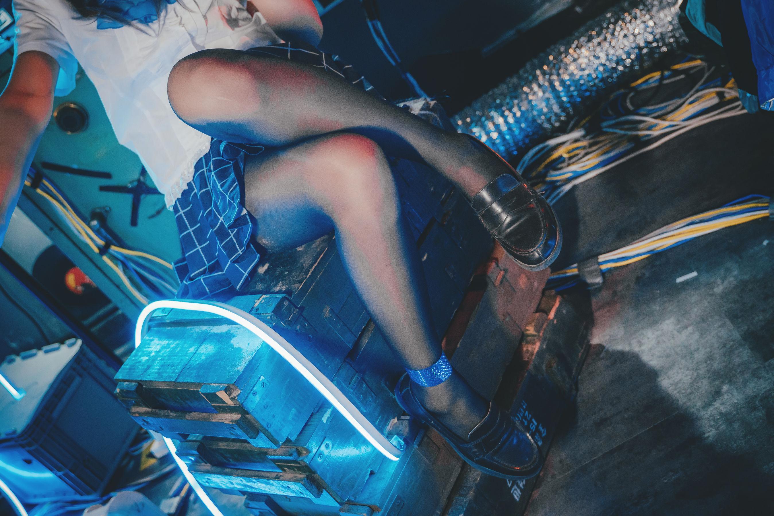 [COS福利] 猫君君MaoJun – 阿米娅 写真套图(46)