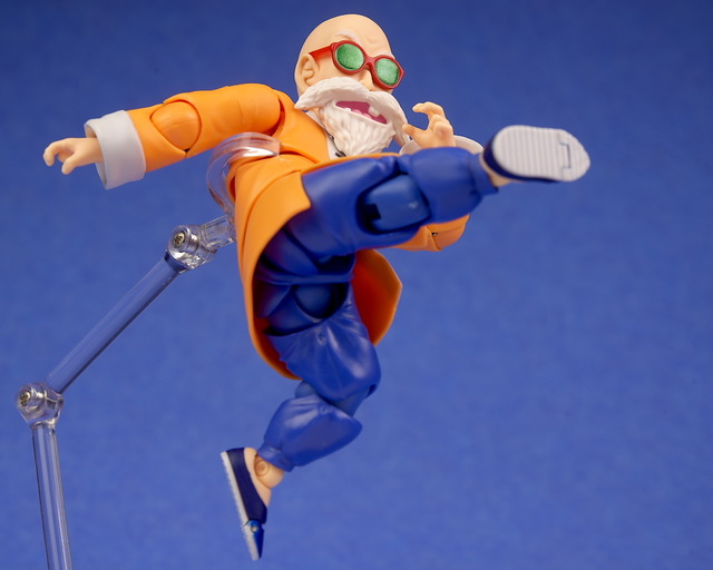 Dragon Ball - S.H. Figuarts (Bandai) - Page 3 ATlvOIxJ_o