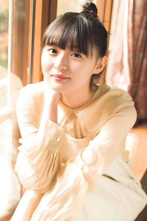 Sakura Endo 遠藤さくら, Shonen Sunday 2024 No.6 (週刊少年サンデー 2024年6号)