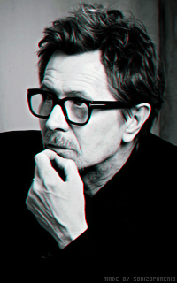 Gary Oldman CrE42SGQ_o