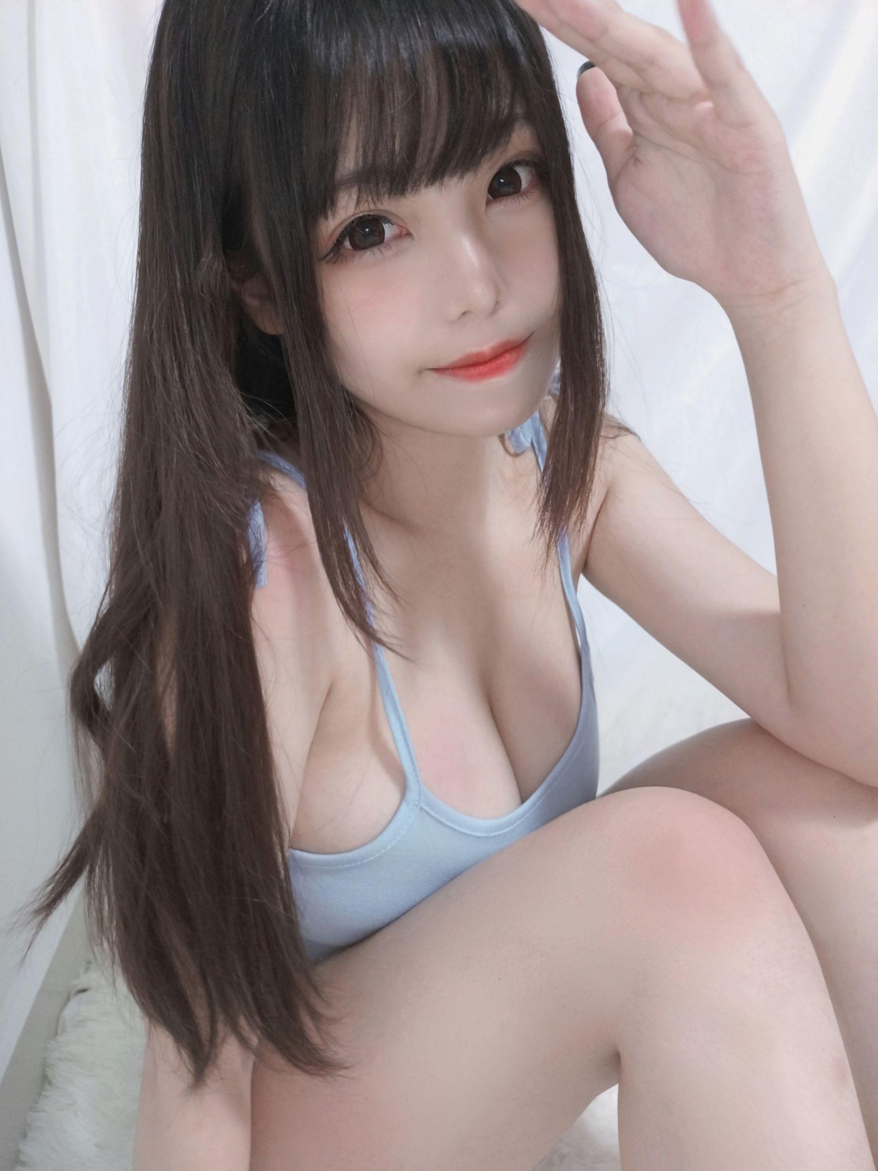 [Cosplay] 萌系小姐姐蜜汁猫裘 – 夏日迷糊大姐姐(23)