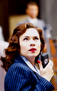 Hayley Atwell NgOvFIOH_o