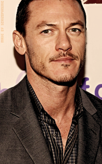 Luke Evans HRKEDXBr_o