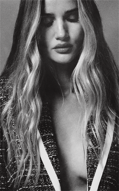 Rosie Huntington Whiteley CtlKVlLG_o