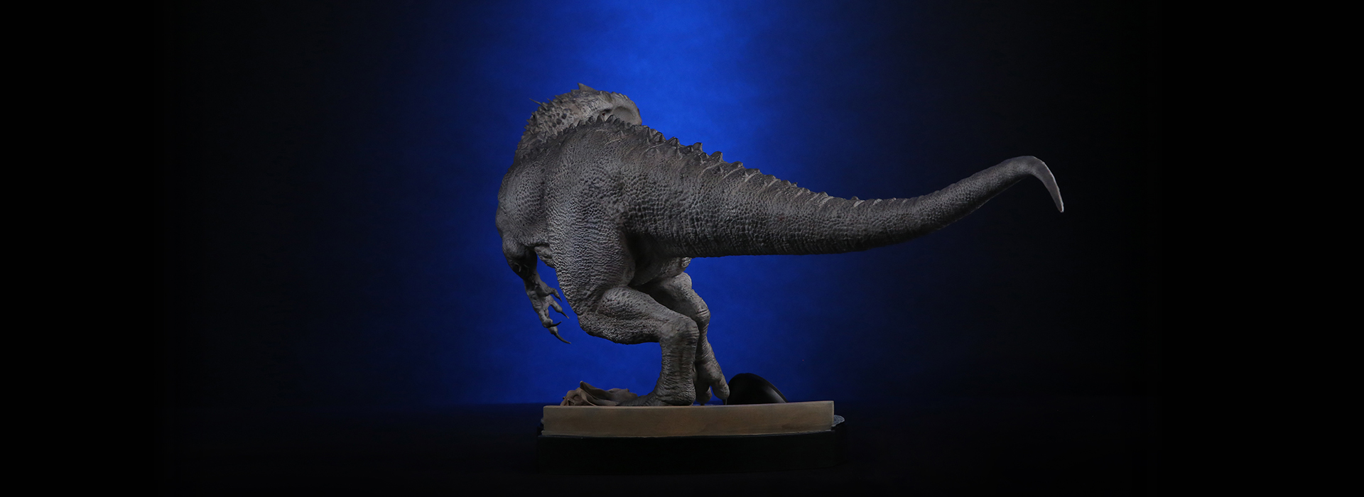 Jurassic Park & Jurassic World - Statue (Chronicle Collectibles) - Page 2 LVFcEwlX_o