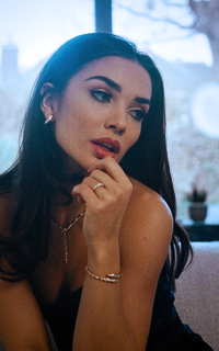 Amy Jackson 57MSOYwQ_o