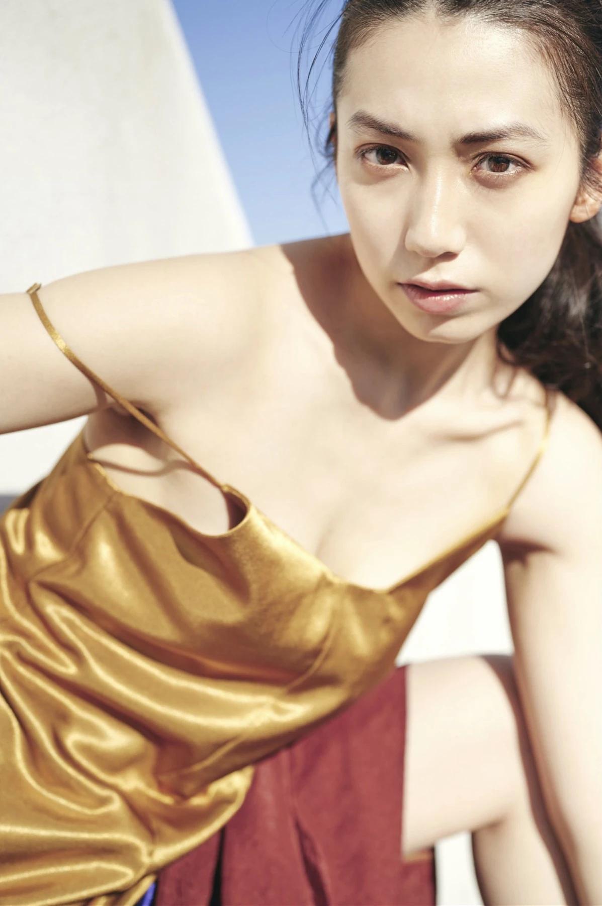 Airi Sato 佐藤あいり, FRIDAYデジタル写真集 「新宿ロンリネス」 Set.02(6)