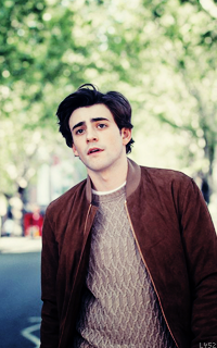 Charlie Rowe Kcdvz9A8_o