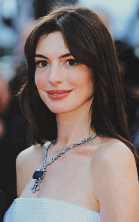 Anne Hathaway 1WIgFq1u_o